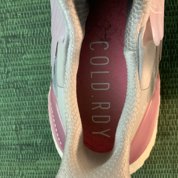 Women’s Adidas Size 8 Ultraboost 21 Cold Rdy Running Shoes Gray/ Pink - Picture 7 of 9
